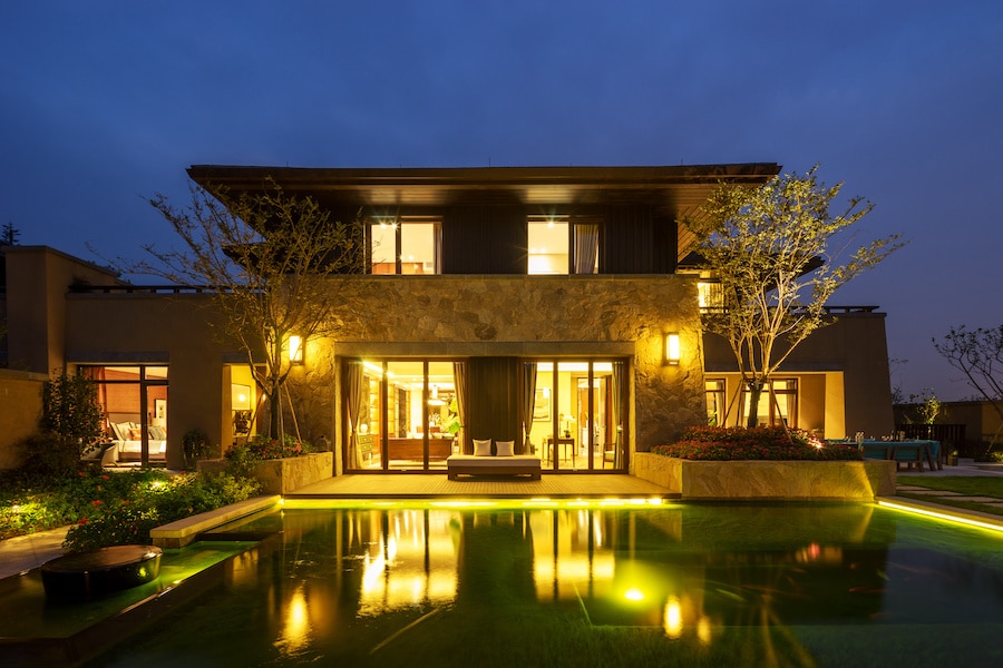 pool-lighting